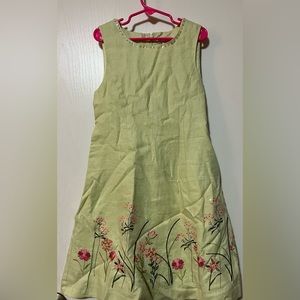 Girls dress
